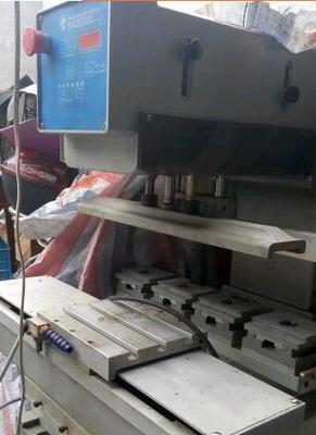 浙江闲置印刷设备处理_紧急处置二手四色移印穿梭机_浙江闲置资产处理_Feijiu网(中国废旧物资网)